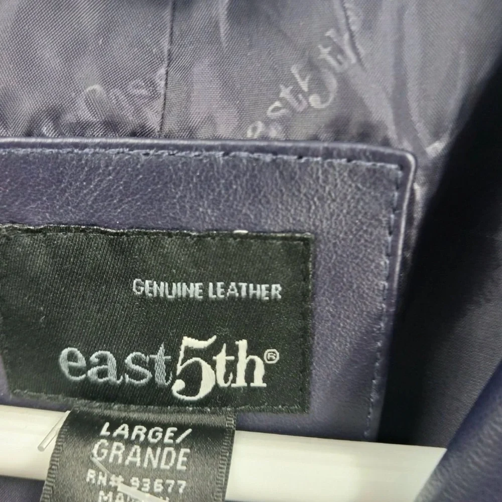 EAST 5TH WOMENS GENUINE LEATHER BLUE JACKET
SIZE LARGE - Picture 7 of 14